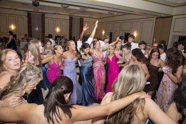 Prom Dance Candids 5.8.26amc (163).JPG