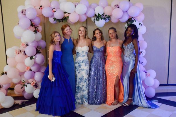 Prom Candids 4.24.26lt (30).jpg